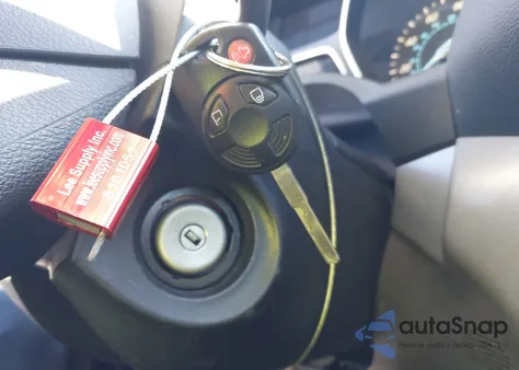 2015 Ford Escape Se z USA, uszkodzony, nr VIN 1FMCU0GX4FUC43408